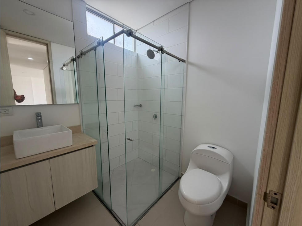 ARRIENDO APARTAMENTO EN MANGA — foto 5
