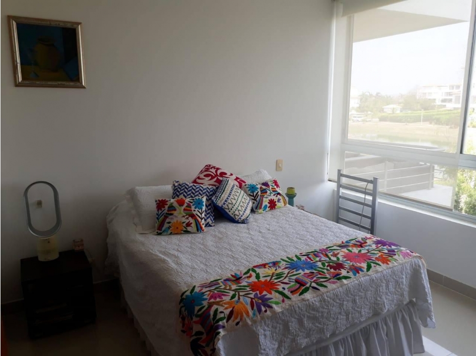 ARRIENDO Y VENDO APARTAMENTO LAGUNA CLUB — foto 2