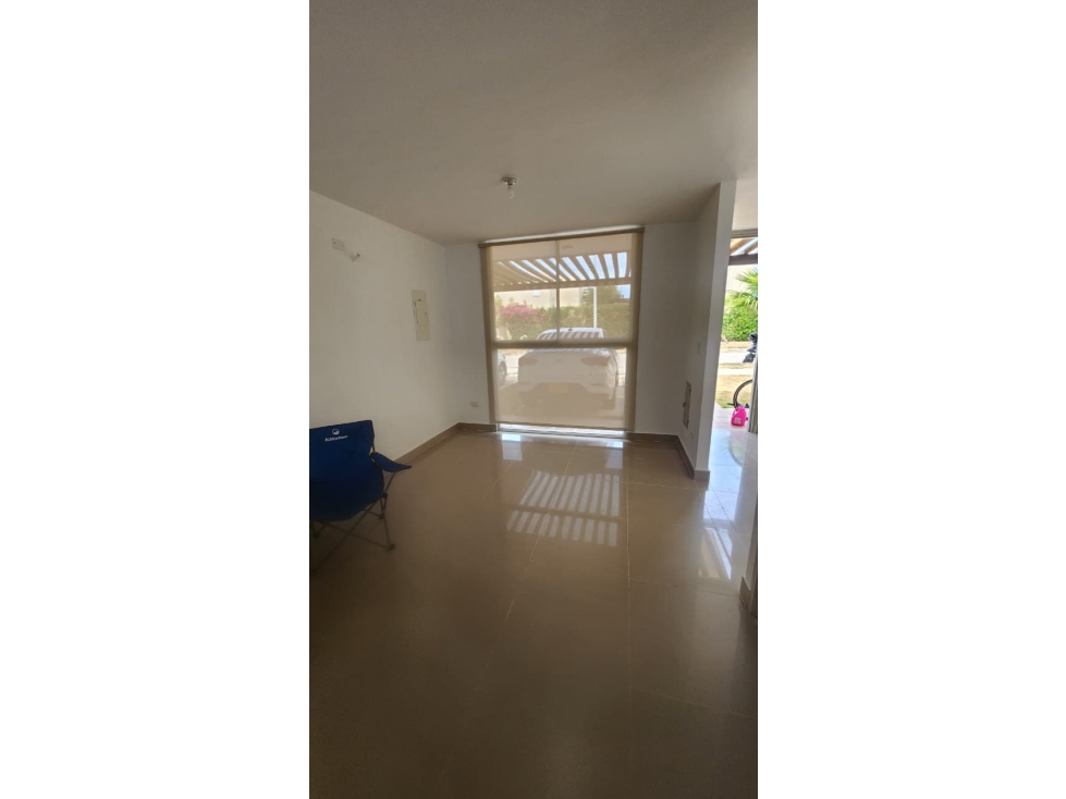 ARRIENDO CASA 2 PISOS EN ZONA NORTE DORAL SUITES — foto 4