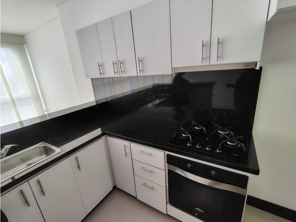 ARRIENDO / VENDO APARTAMENTO EN EL CABRERO — foto 2