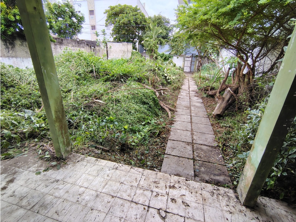 VENDO LOTE EN CRESPO CRA 9 — foto 4