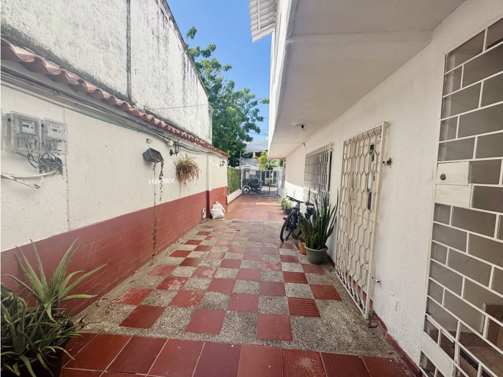 VENDO CASA CRESPO URB CERRADA - 2