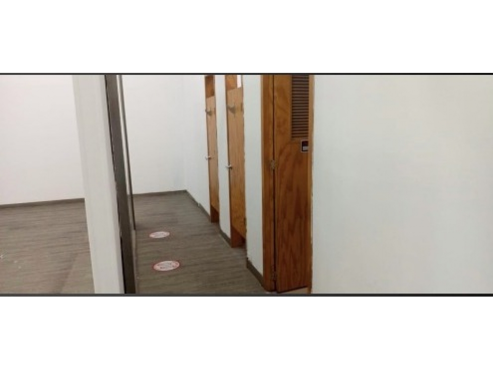 ARRIENDO LOCAL COMERCIAL EN CENTRO COMERCIAL CARIBE PLAZA — foto 3
