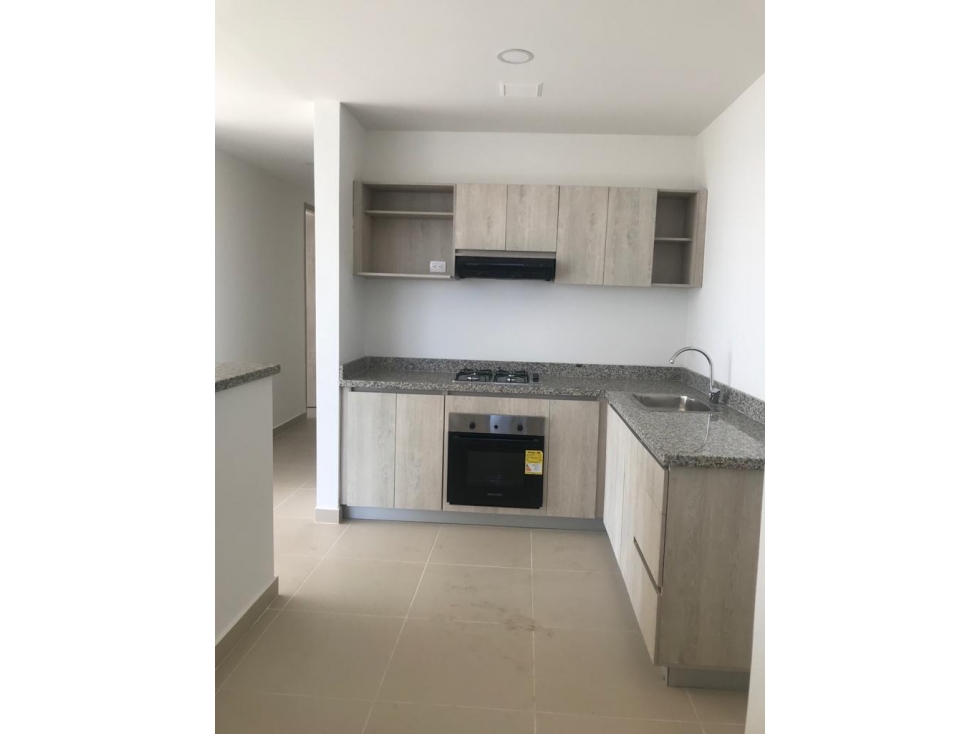 ARRIENDO APARTAMENTO EN MANGA — foto 2