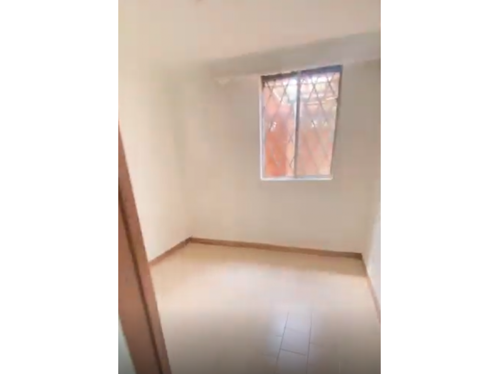 Vendo Apartamento 1er piso Barrio Napoles - YP - 9789308 — foto 4