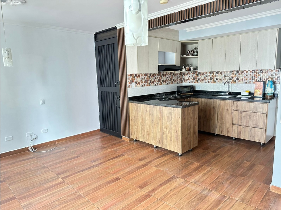 VENDO APARTAMENTO LAS VEGAS DE COMFANDI PISO 3 ML10217702