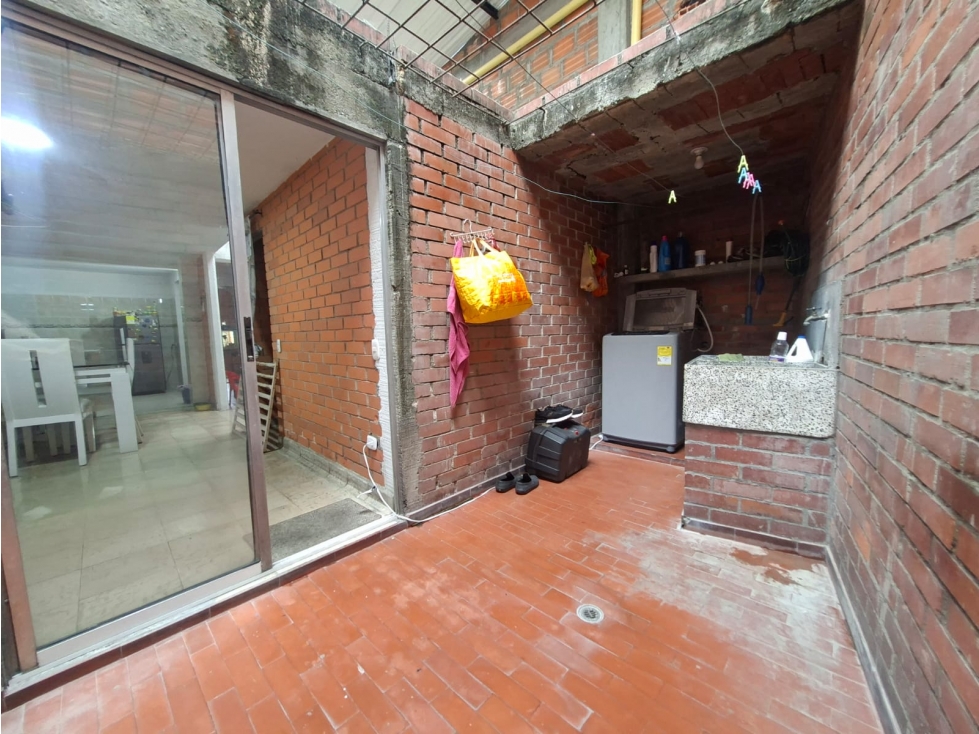 VENDO CASA BUENOS AIRES PALMIRA 2 PISOS ML10217753 — foto 4