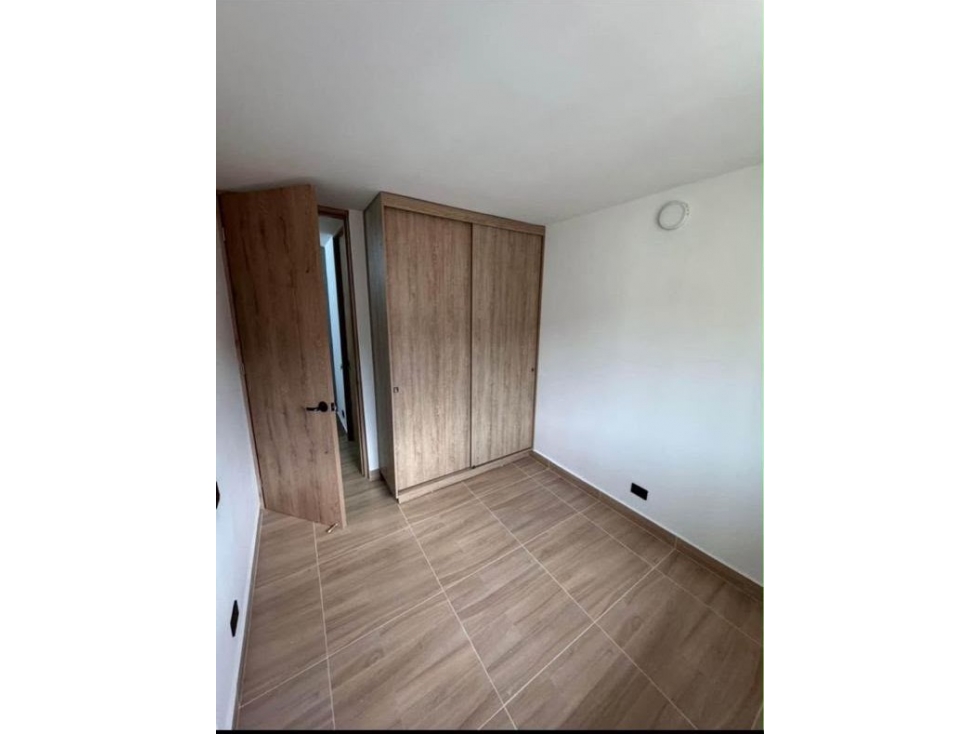 VENDO APARTAMENTO PARQUE RESIDENCIAL VIVERO PISO 4 S/A ML10390058