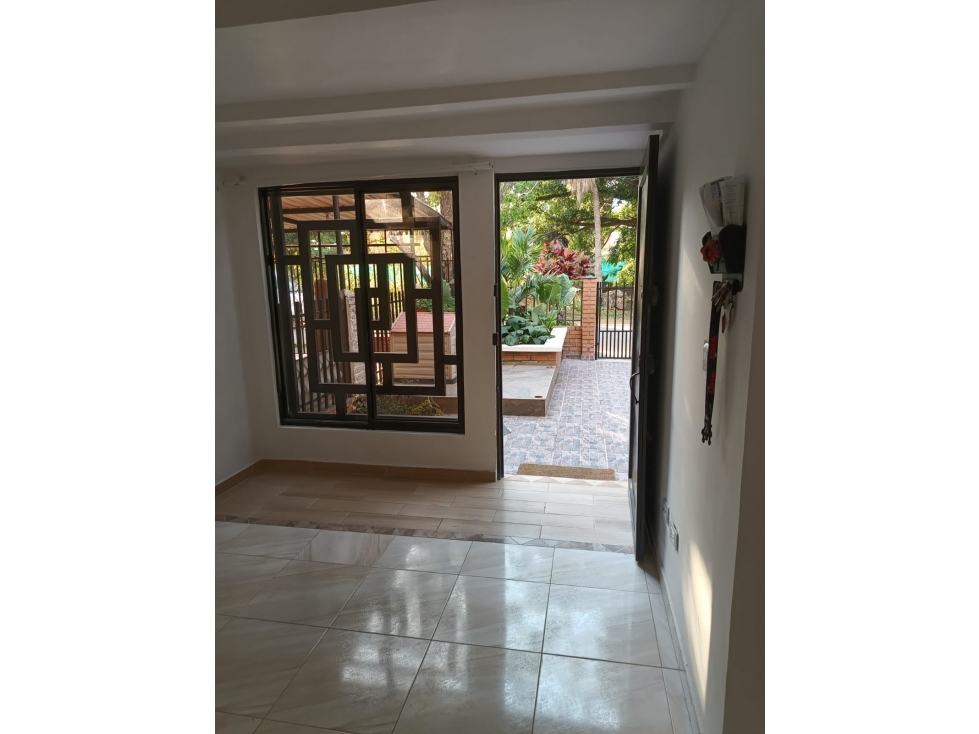 VENDO CASA EN RIVERAS DEL ROSARIO, JAMUNDI 2 PISOS ML9452118 — foto 2