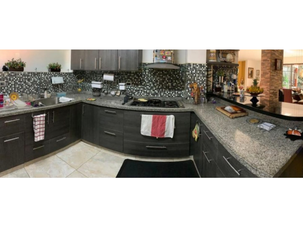 VENDO CASA EN CONDOMINIO 3 PISOS CIUDAD JARDIN ML9751315 — foto 3