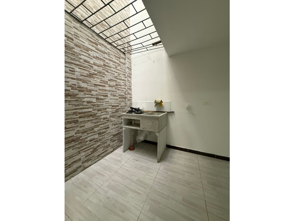 CASA CON RENTA - ENEA — foto 4