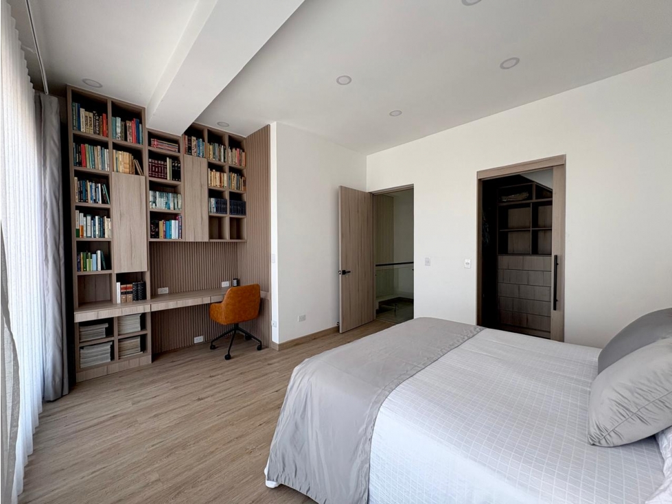 CASA (POTENCIAL HOTEL) CON LOCAL COMERCIAL EN VENTA/RENTA — foto 6
