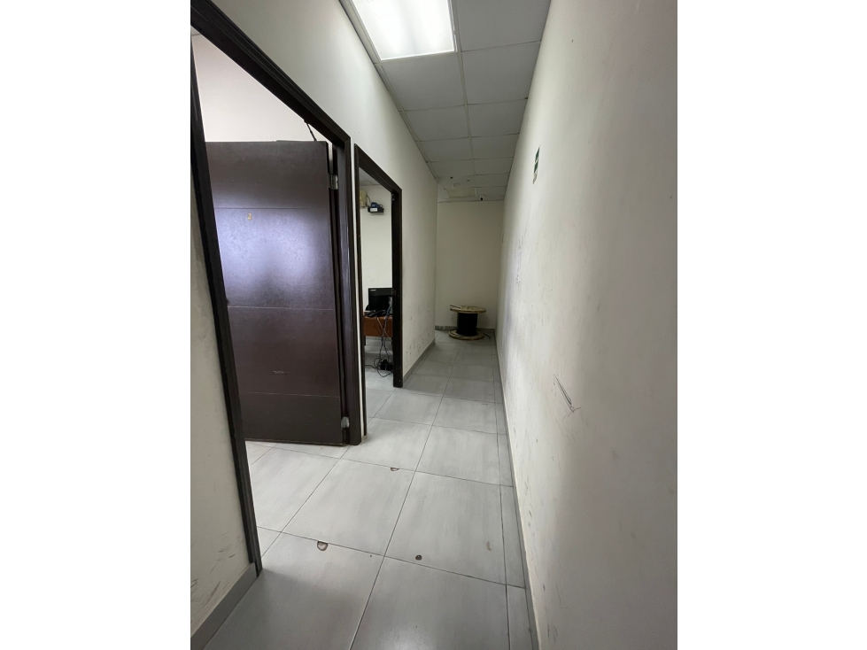 Se vende Local para uso comercial - Brisas del Golf — foto 4