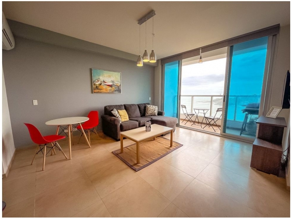 Se Vande Apartamento con vista al mar - Gorgona - PH Royal Palm