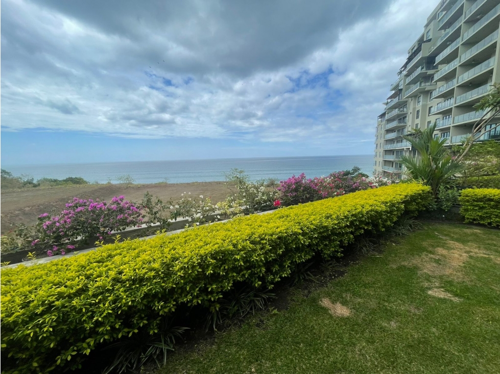 Venta y Alquiler de Apartamento en P. H. Punta Caelo San Carlos