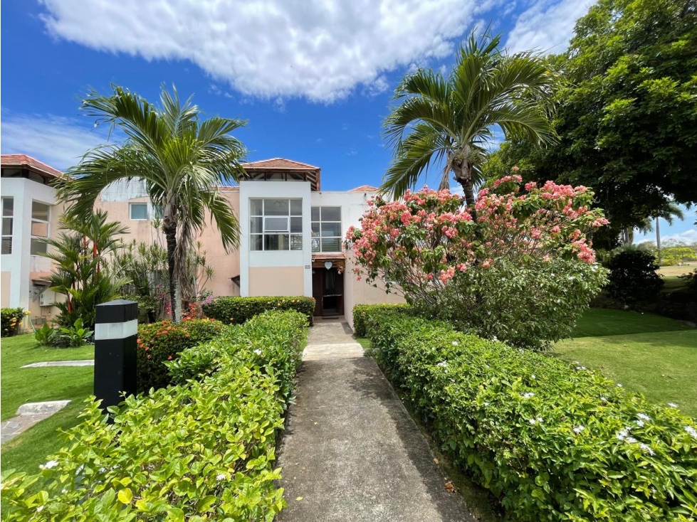 Se Vende Casa en Villas del Decameron , Rio Hato