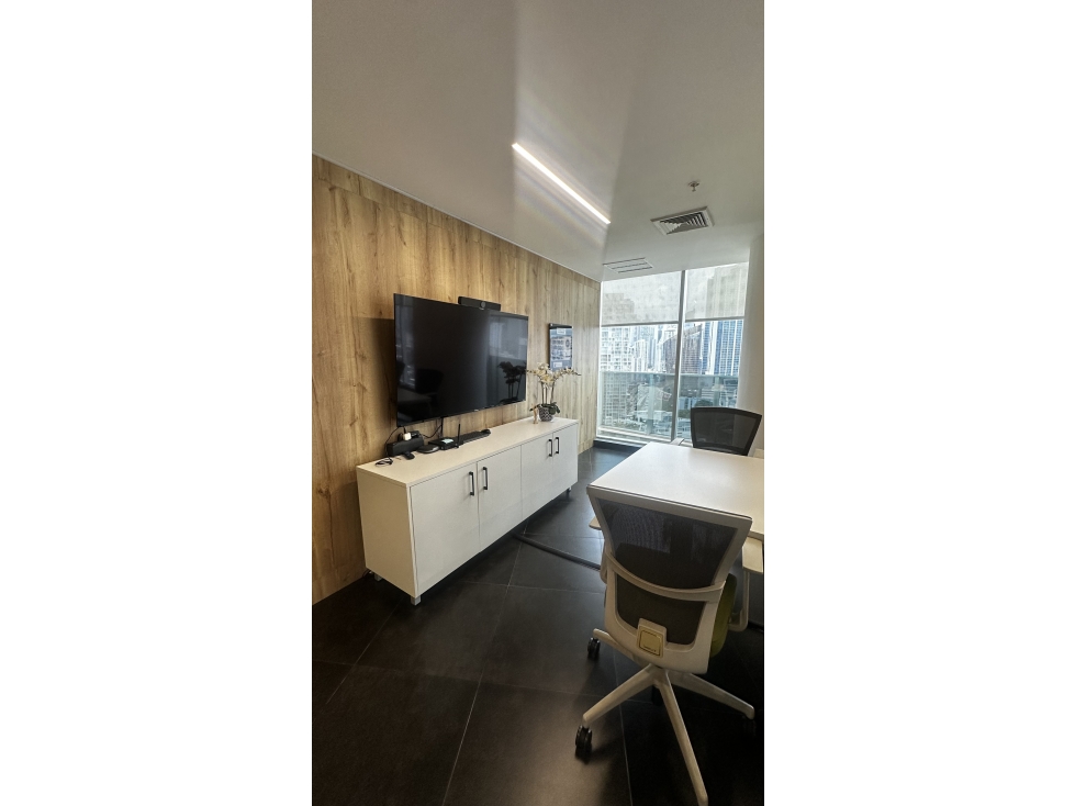Venta Oficina Alquilada de 156 m² en PH El Tornillo, Calle 50 — foto 3