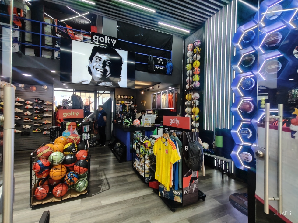 VENTA LOCAL PLAZA IMPERIAL BOGOTA — foto 5