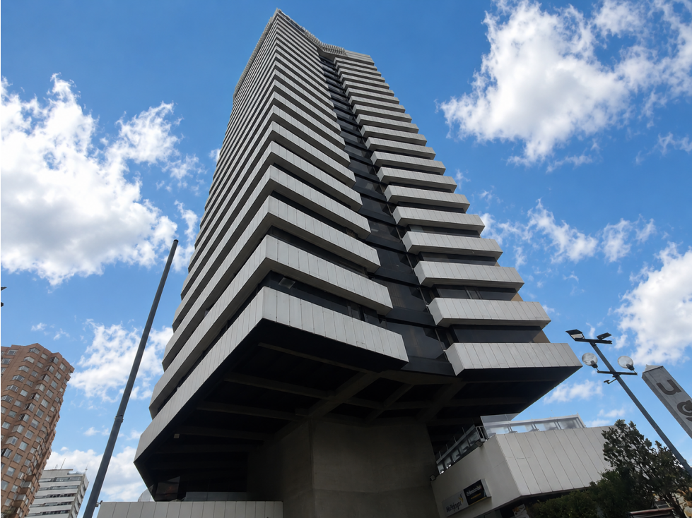 VENTA O ARRIENDO OFICINA ED. UGGI CHAPINERO BOGOTA
