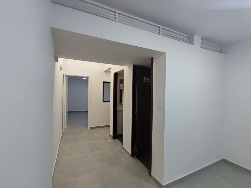 ARRIENDO OFICINA POLO CLUB BOGOTA — foto 5