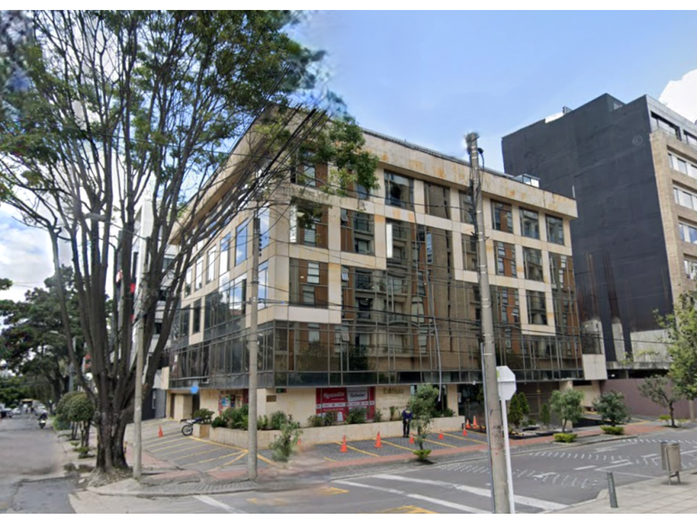 ARRIENDO OFICINA AMOBLADA CHICO NORTE BOGOTA — foto 2