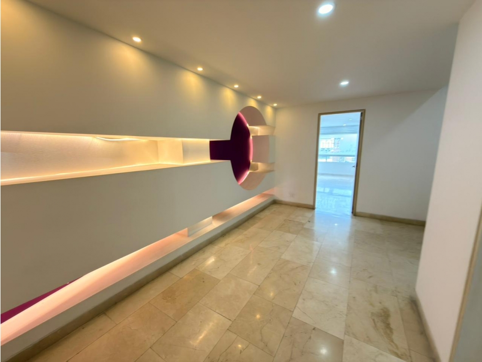 SE ARRIENDA LOCAL COMERCIAL SECTOR FUNDADORES 693 M2 — foto 4