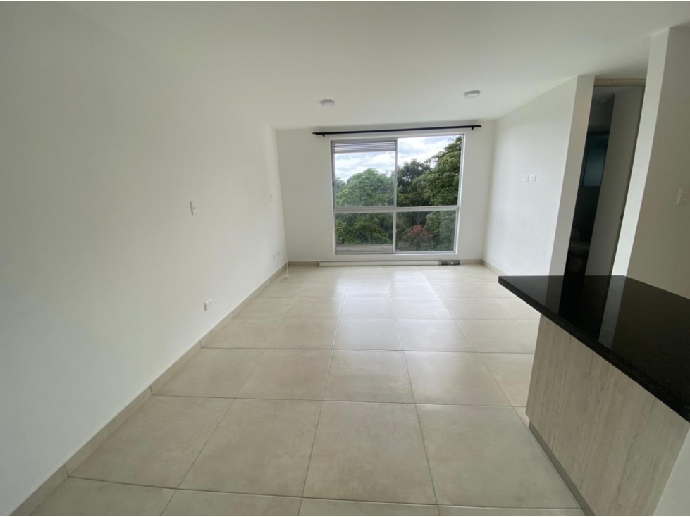 SE ARRIENDA APARTAESTUDIO AV CENTENARIO — foto 4