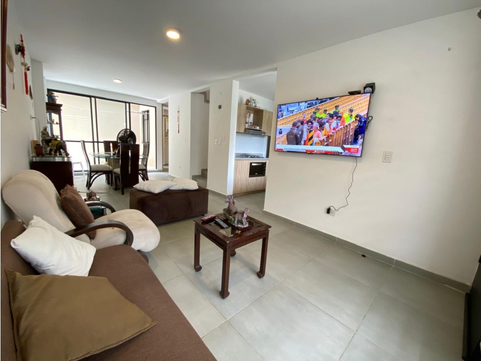 SE VENDE CASA EN CONJUNTO CERRADO VIA LA TEBAIDA — foto 3