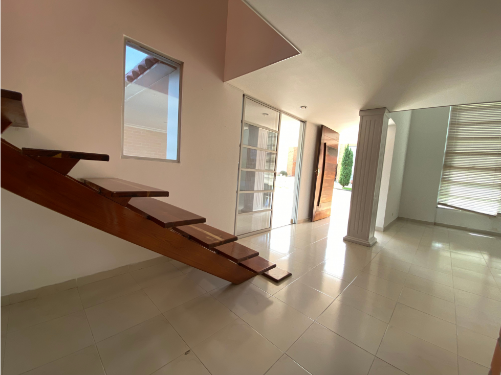 SE VENDE CASA LA VIA ARMENIA LA TEBAIDA — foto 5