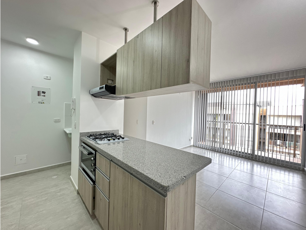 SE ARRIENDA APARTAMENTO EN AV 19 NORTE