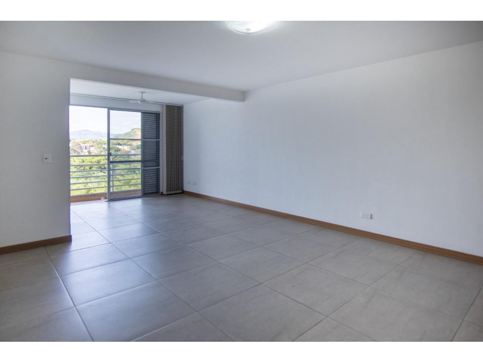 SE VENDE APARTAMENTO EN EL SECTOR CORALES