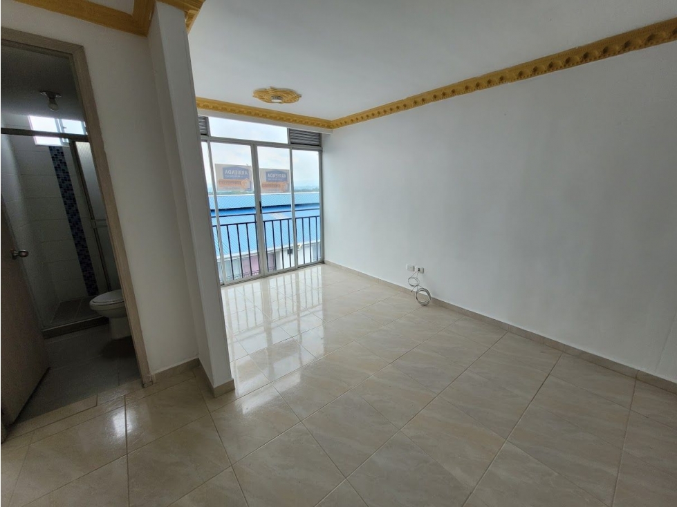 SE ARRIENDA APARTAMENTO SECTOR PUERTO ESPEJO - 2
