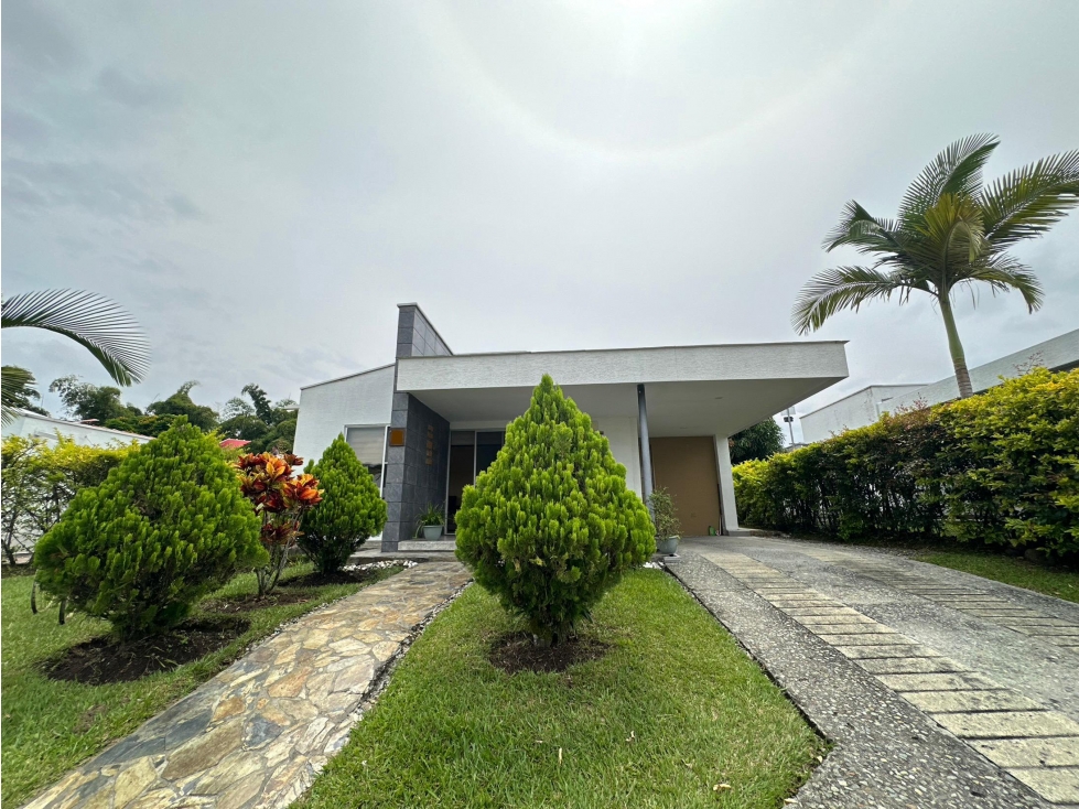 SE VENDE CASA CAMPESTRE VÍA AL CAIMO