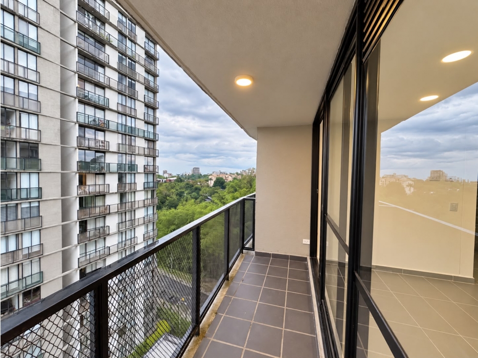 SE ARRIENDA APARTAMENTO AV CENTENARIO — foto 3
