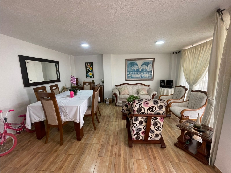 CASA PARA LA VENTA BARRIO GALAN
