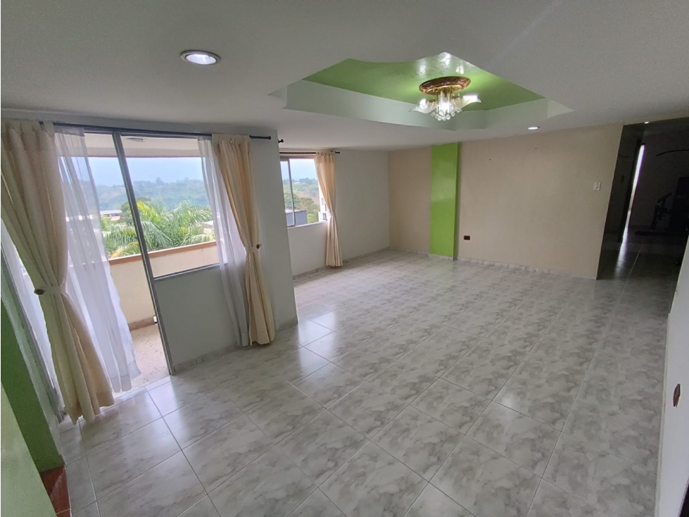 SE VENDE APARTAMENTO EN EL CENTRO