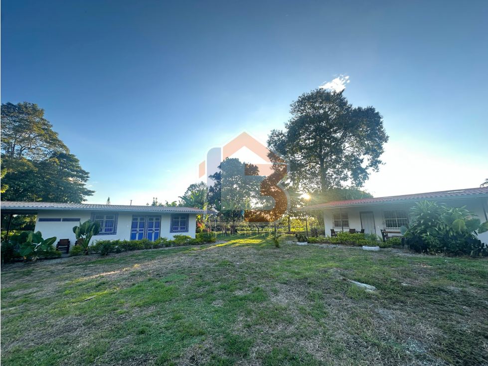 SE VENDE FINCA SECTOR PUERTO ESPEJO VIA PUEBLO TAPAO