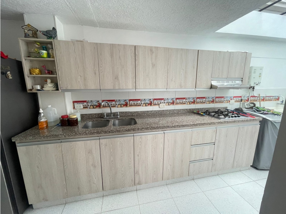 CASA PARA LA VENTA BARRIO GALAN — foto 4