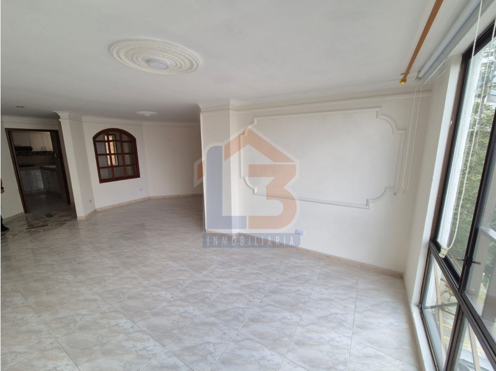 SE VENDE APARTAMENTO EN EL SECTOR DE LA NUEVA CECILIA — foto 2