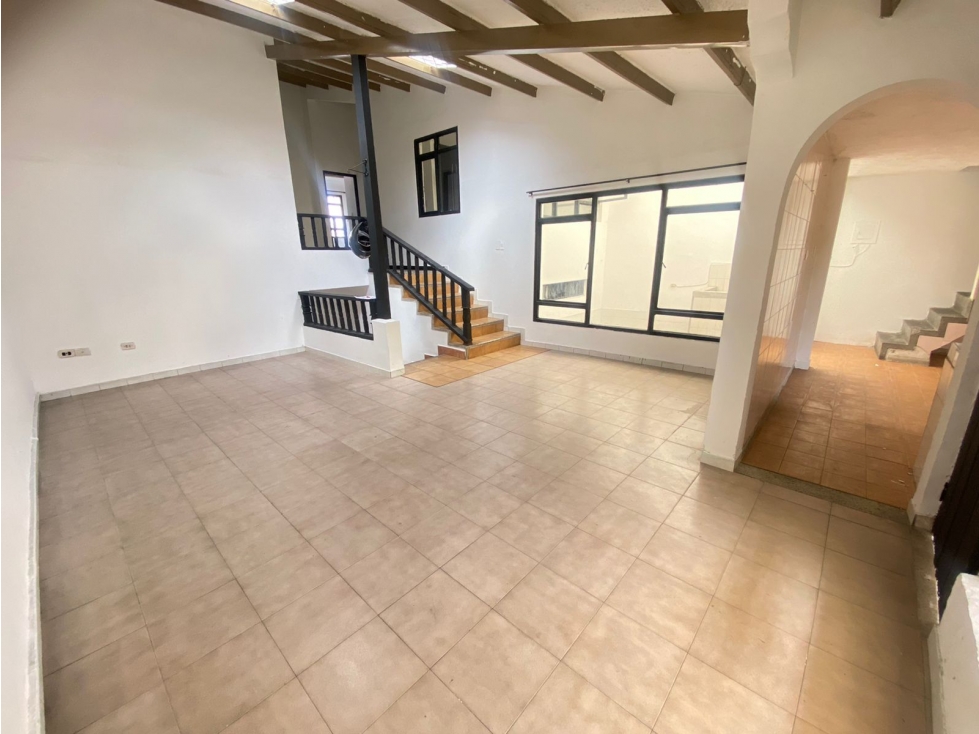 SE VENDE CASA EN EL BARRIO LA ARBOLEDA ARMENIA, QUINDIO