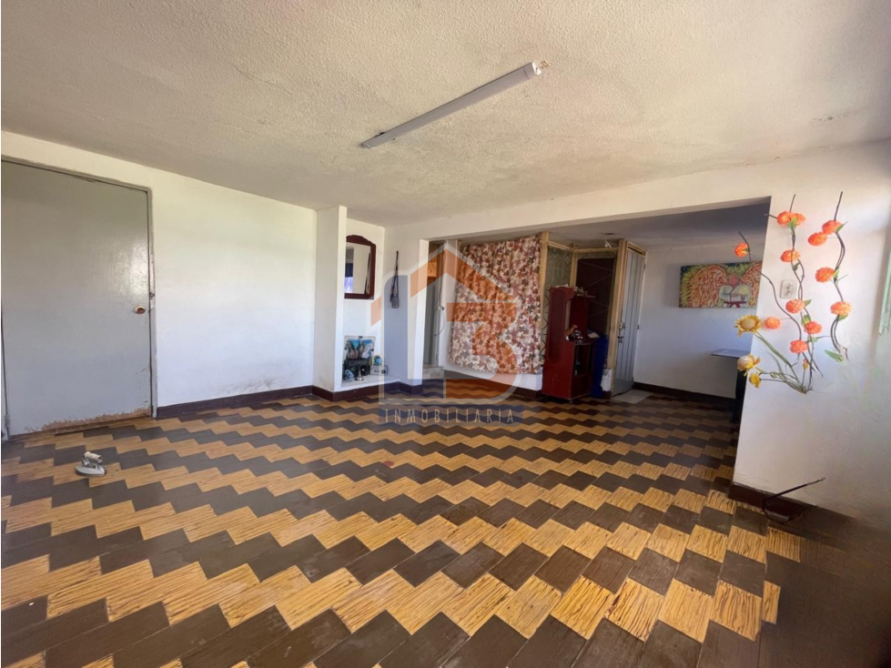 SE VENDE EDIFICIO EN EL CENTRO - 2