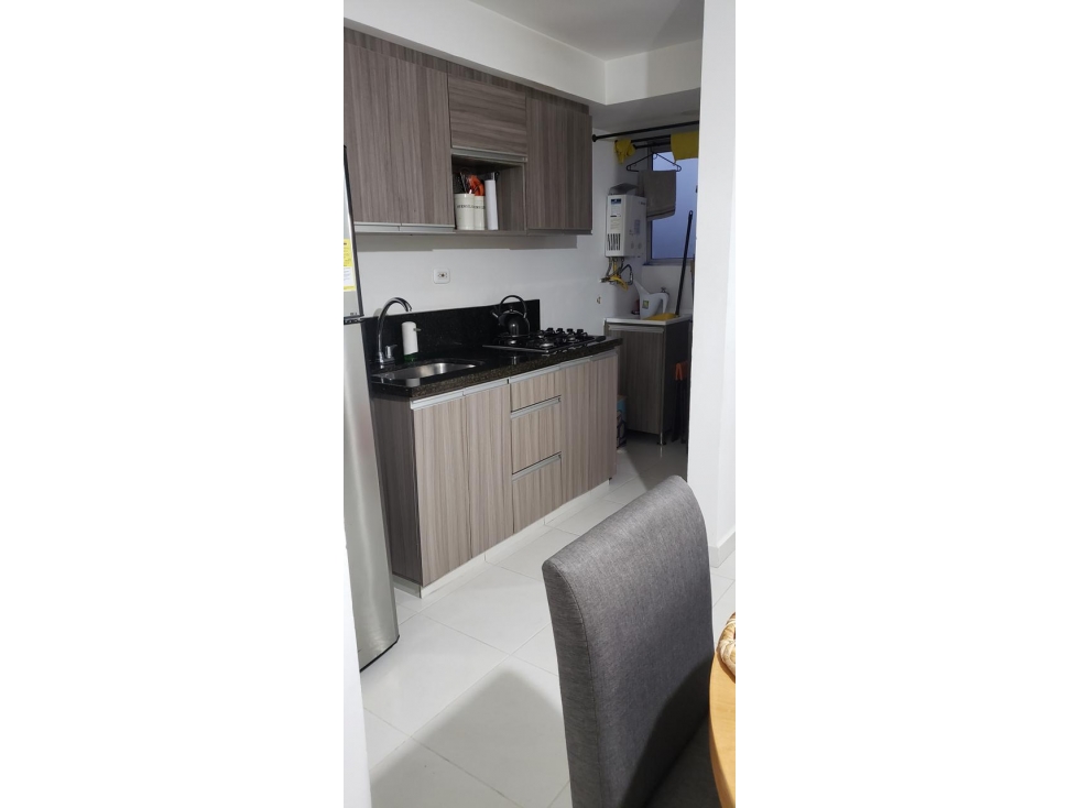 SE VENDE APARTAMENTO EN EL SECTOR DEL COLISEO DEL CAFÉ — foto 3