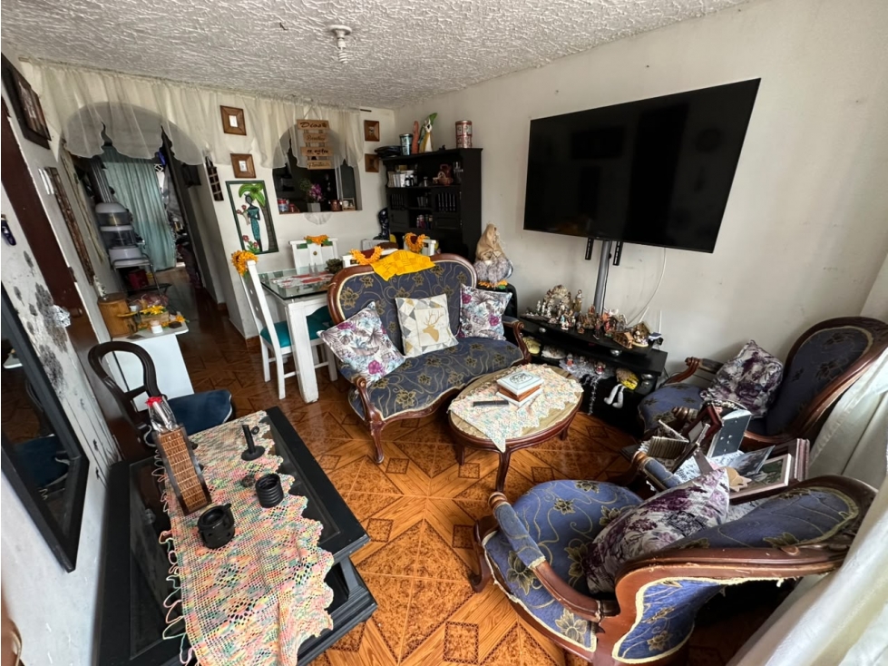 SE VENDE CASA EN EL BARRIO LA PATRIA — foto 3