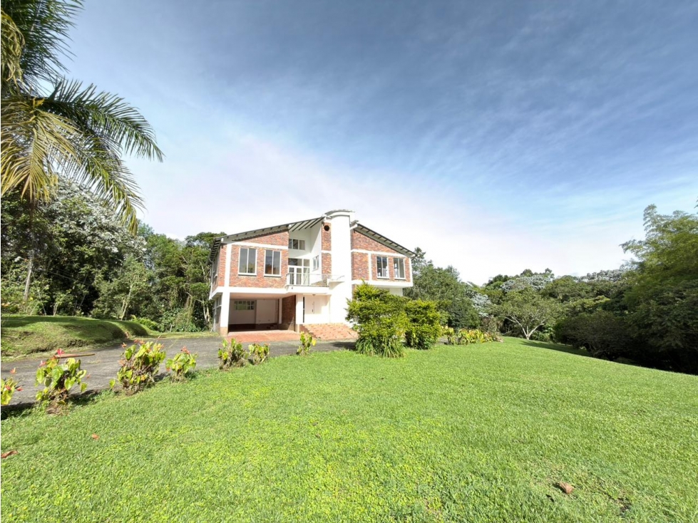 SE VENDE O ARRIENDA CASA CAMPESTRE CONDOMINIO LA ALDEA CIRCASIA — foto 2