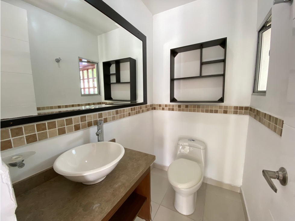 SE VENDE CASA LA VIA ARMENIA LA TEBAIDA — foto 6
