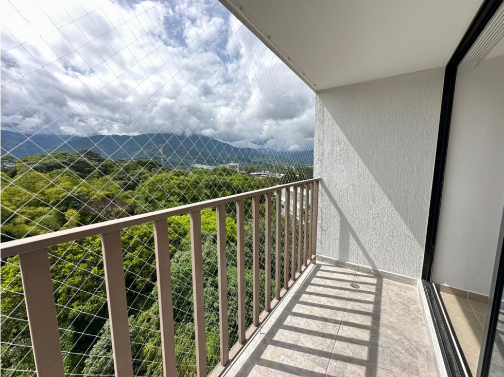 SE VENDE APARTAMENTO EN EL SECTOR DE LA AV. 19 NORTE — foto 4