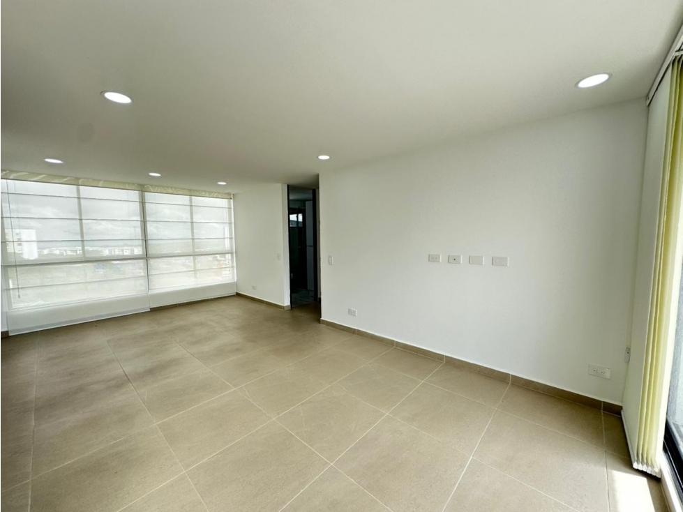 SE VENDE APARTAMENTO EN EL SECTOR DE LA AV. 19 NORTE — foto 6