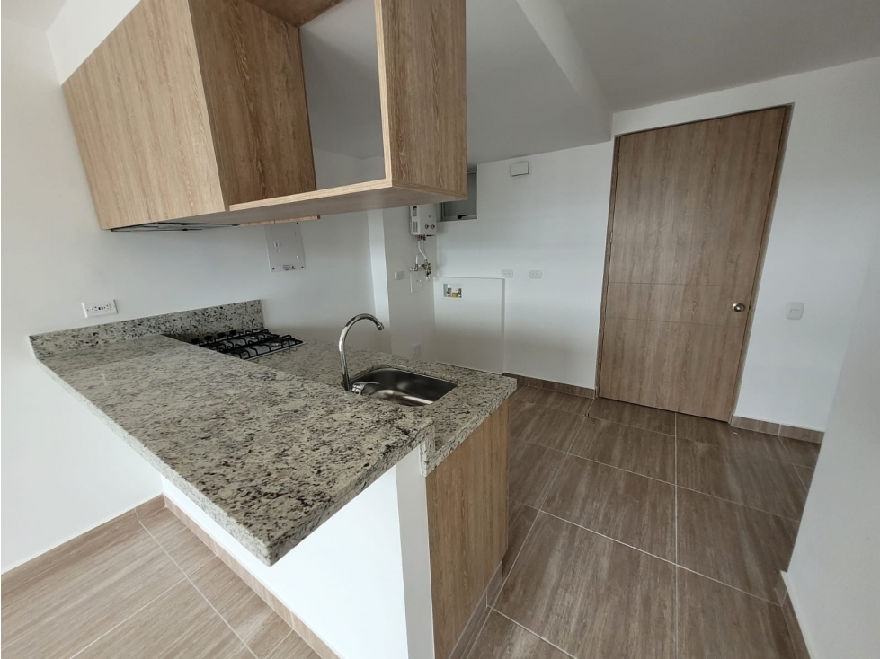 SE VENDE APARTAESTUDIO SOBRE LA AVENIDA 19 NORTE — foto 3