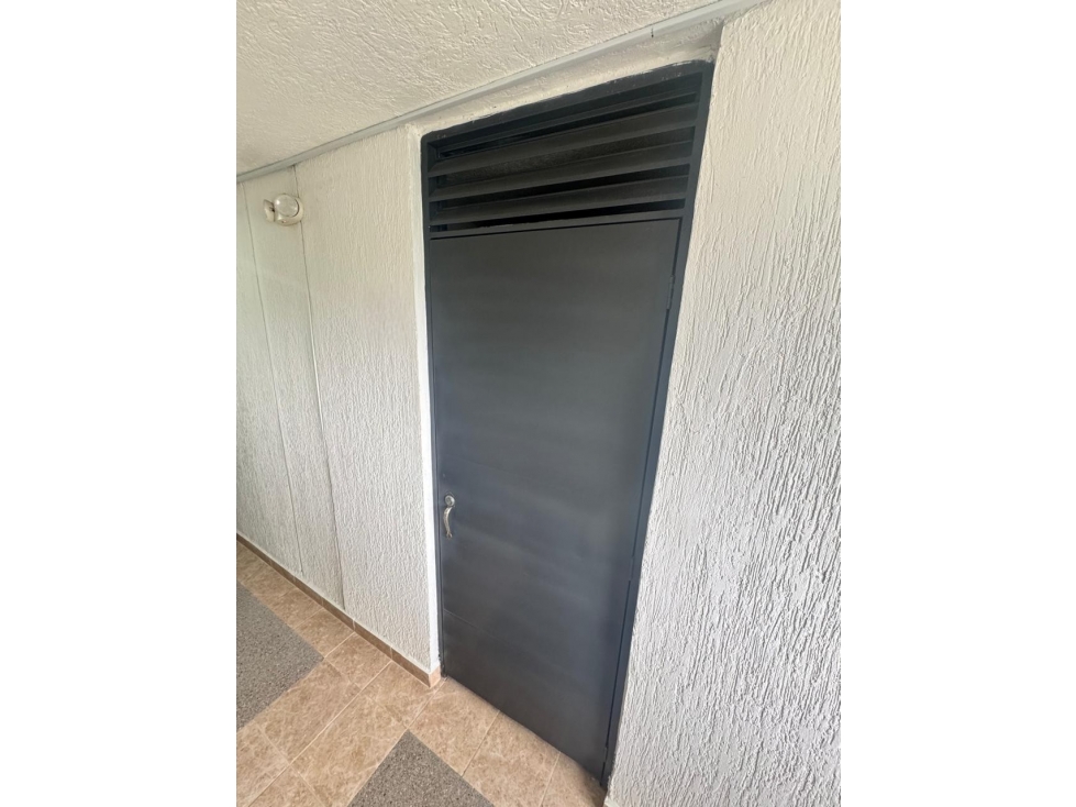 SE VENDE PARQUEADERO Y DEPOSITO EN CONJUNTO CERRADO - 4