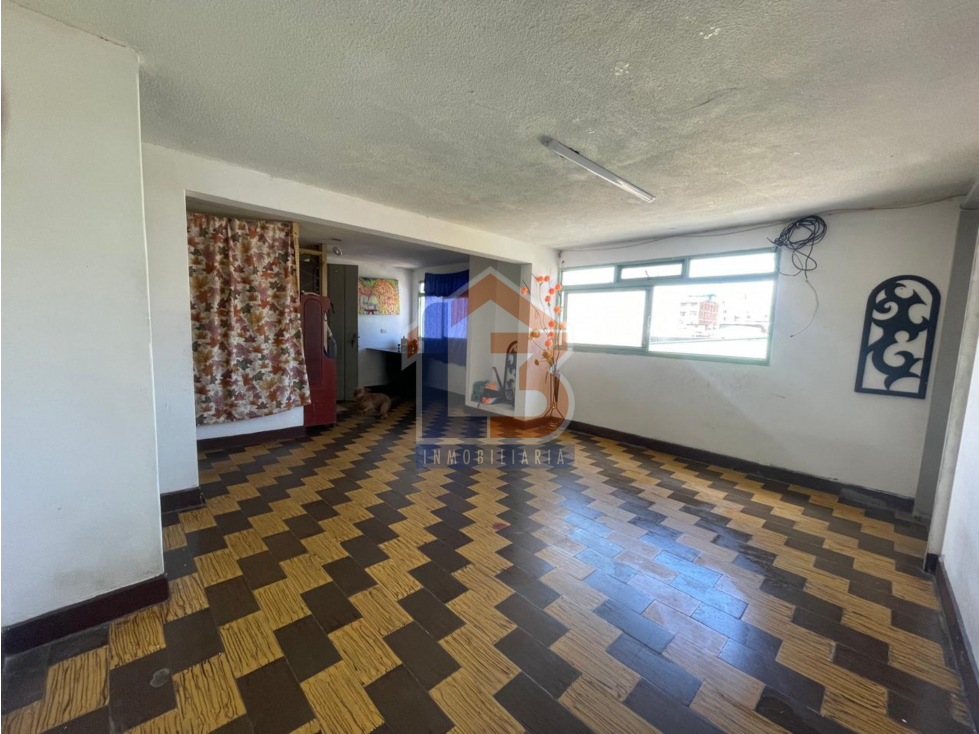 SE VENDE EDIFICIO EN EL CENTRO - 3